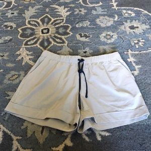 Never worn Athleta shirts size small, 4"